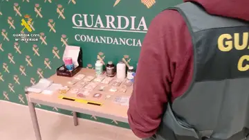 Productos médicos incautados por la Guardia Civil Productos médicos incautados por la Guardia Civil