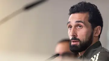 Álvaro Arbeloa atiende a los medios en rueda de prensa Álvaro Arbeloa atiende a los medios en rueda de prensa