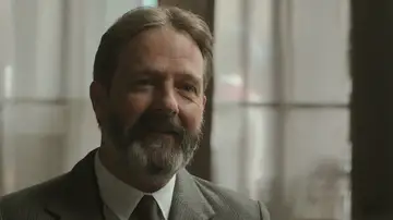 La sucia propuesta de Antonio Barba Peláez a Clara: renunciar al trato de su vida para salvar a su amiga La sucia propuesta de Antonio Barba Peláez a Clara: renunciar al trato de su vida para salvar a su amiga