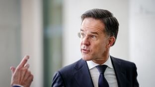 11 December 2025, Berlin: German Chancellor Friedrich Merz (not pictured) gestures next to Mark Rutte, Secretary General of NATO, on the balcony of the Federal Chancellery at the start of a one-on-one meeting. Photo: Kay Nietfeld/dpa11/12/2025 ONLY FOR USE IN SPAIN