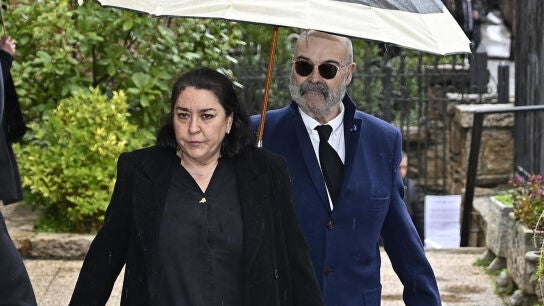 Ana P&eacute;rez Lorente y Antonio Resines acuden al funeral de Irene de Grecia en Madrid