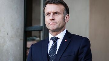 Macron