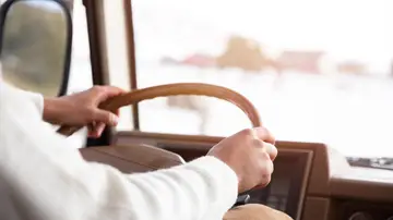 Mueren trece alumnos en un accidente de minibús escolar en Johannesburgo, Sudáfrica Mueren trece alumnos en un accidente de minibús escolar en Johannesburgo, Sudáfrica