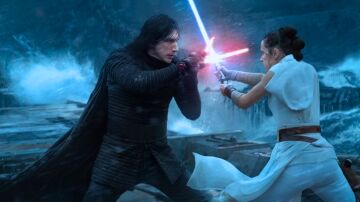 Rey y Kylo Ren en Star Wars. El ascenso de Skywalker
