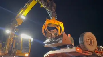 Imagen de las grúas que llegan a Adamuz, Córdoba Imagen de las grúas que llegan a Adamuz, Córdoba