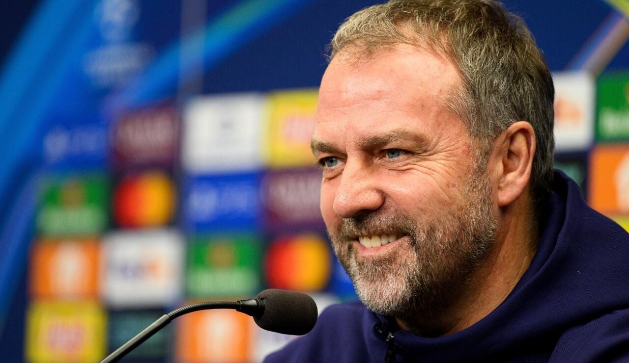 Hansi Flick en rueda de prensa