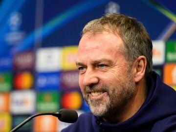 Hansi Flick en rueda de prensa