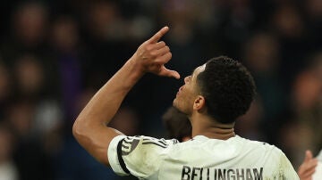 Bellingham celebra su gol al M&oacute;naco