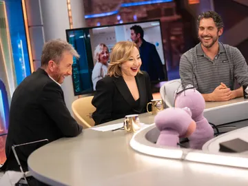 ¿Cuánto se conocen Carmen Marchi y Paco León? Los actores demuestran su amistad en El Hormiguero ¿Cuánto se conocen Carmen Marchi y Paco León? Los actores demuestran su amistad en El Hormiguero