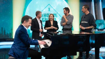 &iexcl;Un talento sobrenatural! Alberto de Paz deja boquiabiertos a Carmen Machi y Paco Le&oacute;n con su o&iacute;do relativo