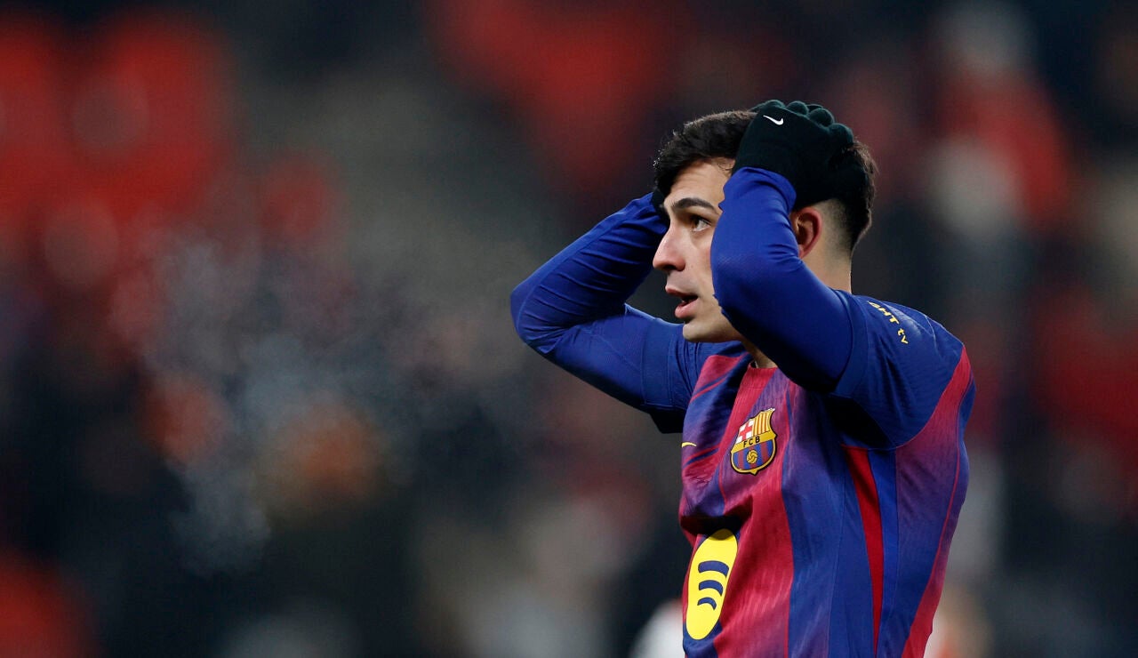 Pedri, en el partido ante el Slavia de Praga