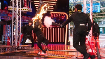 Jos&eacute; Y&eacute;lamo sufre un infierno cabeza abajo en El Desaf&iacute;o: &ldquo;Tengo miedo&rdquo; 