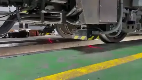 Un sistema creado en Sevilla podría prevenir accidente ferroviarios Un sistema creado en Sevilla podría prevenir accidente ferroviarios como el de Adamuz