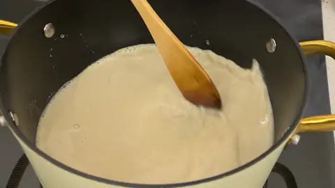 Deja hervir unos minutos para que se aromatice Deja hervir unos minutos para que se aromatice