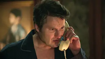 Pablo Salazar recibe una inquietante llamada y se lo oculta a Nives: “Tú y yo ya no tenemos nada de qué hablar” Pablo Salazar recibe una inquietante llamada y se lo oculta a Nives: “Tú y yo ya no tenemos nada de qué hablar”