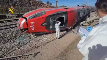 El tren Iryo descarrilado en Adamuz El tren Iryo descarrilado en Adamuz