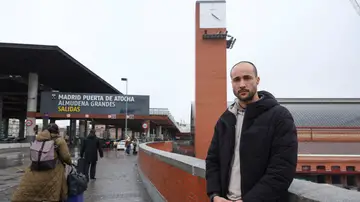 Uno de los supervivientes del accidente de dos trenes el domingo en Adamuz (Córdoba) Uno de los supervivientes del accidente de dos trenes el domingo en Adamuz (Córdoba)