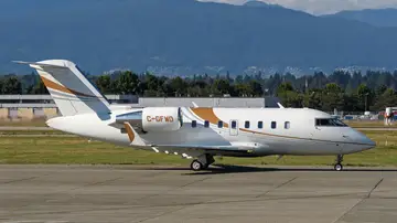 Un avión con ocho personas a bordo se estrella al despegar en el aeropuerto de Bangor, Maine (EEUU) Un avión con ocho personas a bordo se estrella al despegar en el aeropuerto de Bangor, Maine (EEUU)