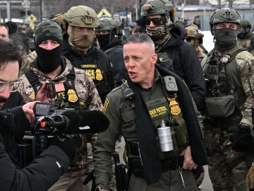 Trump intenta zanjar la crisis en Minneapolis cambiando a su perro de presa por un perfil m&aacute;s pol&iacute;tico