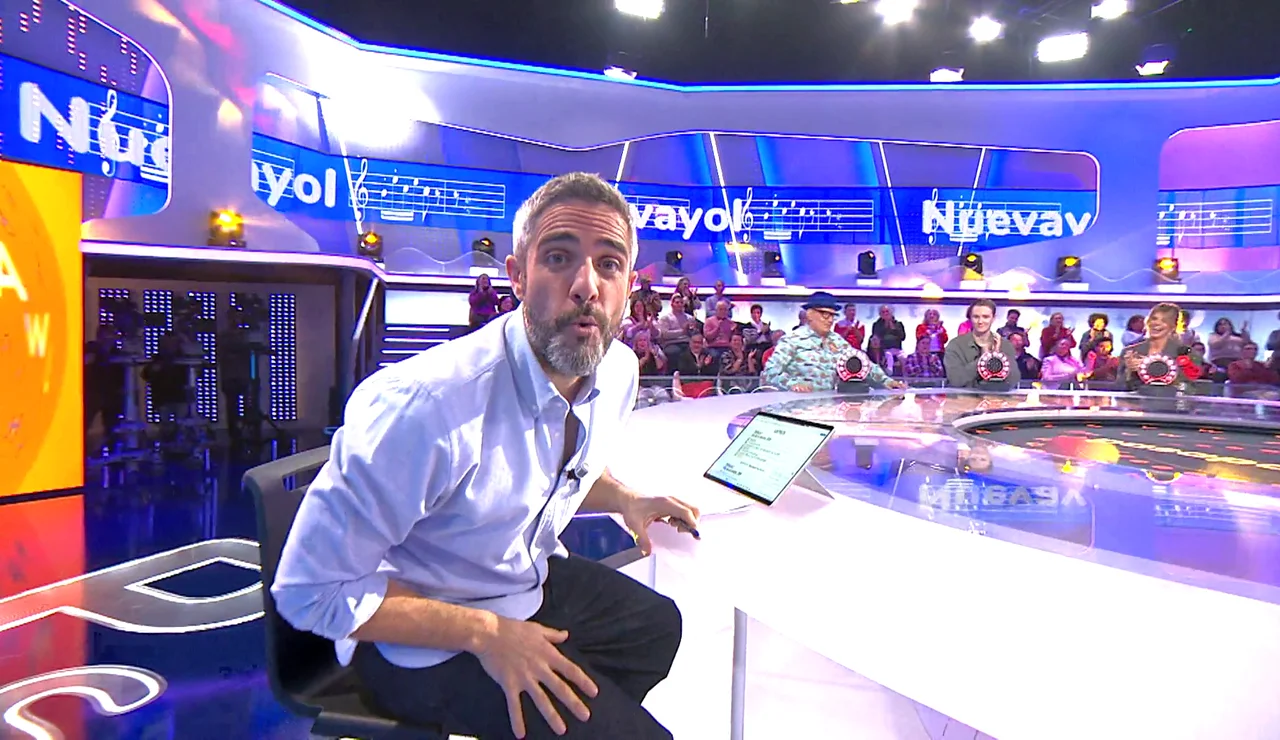 La reivindicación de Roberto Leal con Bad Bunny: “Mueve a medio mundo con su música”