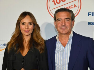 Gigi Sarasola y Sara Zald&iacute;var