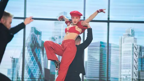 La alucinante coreografía de Jessica Goicoechea junto a su hermano Cristian en El Desafío La alucinante coreografía de Jessica Goicoechea junto a su hermano Cristian en El Desafío