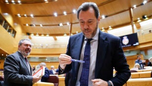 El ministro de Transportes, &Oacute;scar Puente, en el Senado