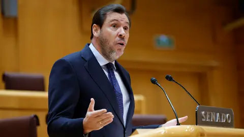 Óscar Puente comparece en el Senado Óscar Puente comparece en el Senado