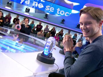 Manu &ldquo;se est&aacute; viniendo muy arriba&rdquo;: Roberto Leal, loqu&iacute;simo con su racha en La Pista