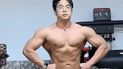 Influencer y culturista chino fallecido Influencer y culturista chino fallecido