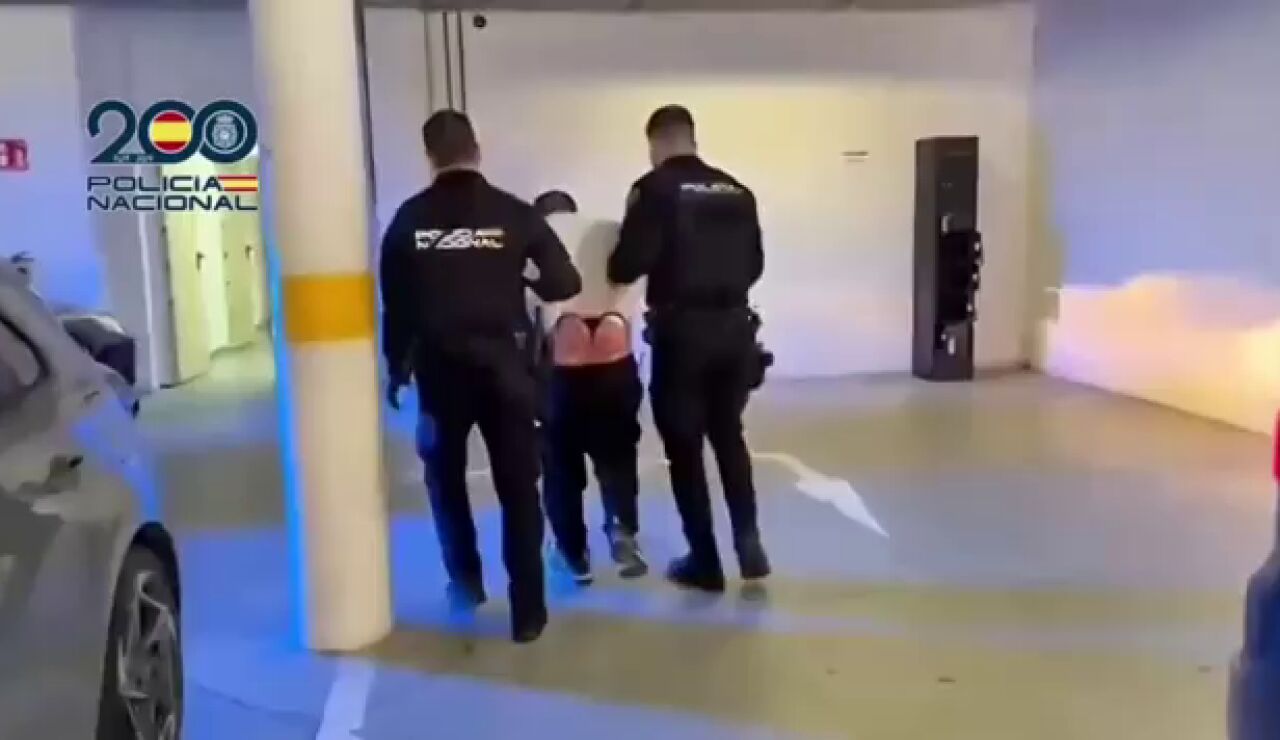 Asesina presuntamente a su madre con 20 pu&ntilde;aladas y hiere a su padre en Algeciras, C&aacute;diz