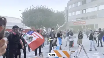 Profesoras españolas en Minesota: "Da miedo ir por la calle y encontrarse a esta policía" Profesoras españolas en Minesota: "Da miedo ir por la calle y encontrarse a esta policía"