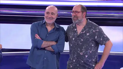 Agus y David se juegan una remontada histórica tras superar dos rondas con un solo fajo Agus y David se juegan una remontada histórica tras superar dos rondas con un solo fajo