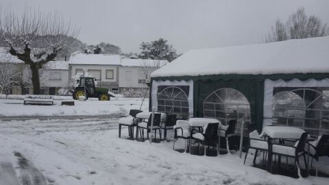 Viento, oleaje, nieve y lluvia activan avisos en 32 provincias, Ceuta y Melilla, con Galicia en rojo por olas