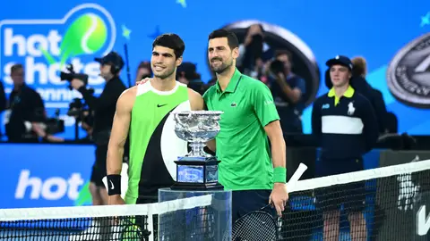 Carlos Alcaraz y Novak Djokovic, finalistas del Open de Australia Carlos Alcaraz y Novak Djokovic, finalistas del Open de Australia