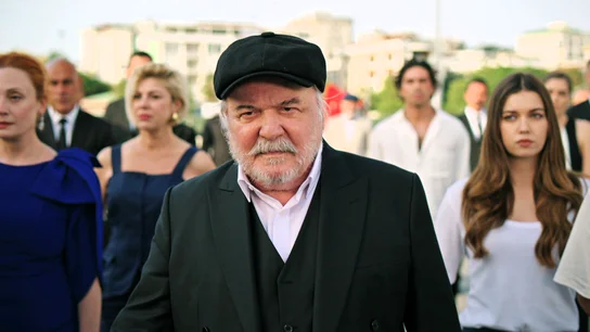 Halis Halis