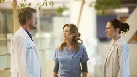 Eric Dane y Ellen Pompeo en Anatomía de Grey Eric Dane y Ellen Pompeo en Anatomía de Grey
