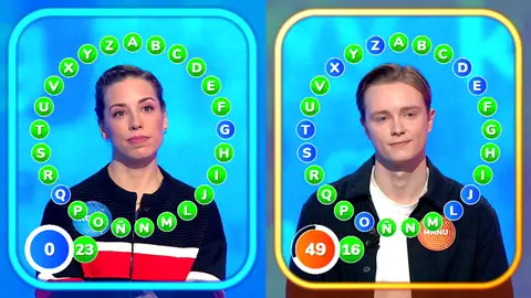 ¿Remontada o Silla Azul? Presión máxima para Manu tras la gesta de 23 aciertos de Rosa en El Rosco ¿Remontada o Silla Azul? Presión máxima para Manu tras la gesta de 23 aciertos de Rosa en El Rosco