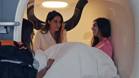 Salma revela un secreto a Susana Saborido Salma revela un secreto a Susana Saborido