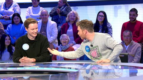 La broma de Manu con Pablo Rivero: &ldquo;Qu&eacute; detallazo que hay&aacute;is tra&iacute;do a mi padre&rdquo;