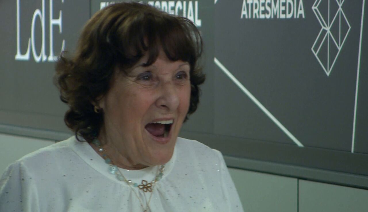 La emocionante reacci&oacute;n de una espectadora a la sorpresa de Sonsoles &Oacute;nega: "&iexcl;Pero si te veo todas las tardes!"