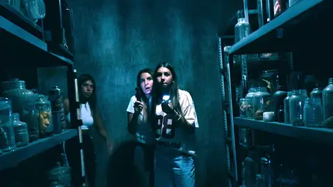 "Te vas a cagar de miedo": el aviso de Joaquín a su familia en el pasaje del terror "Te vas a cagar de miedo": el aviso de Joaquín a su familia en el pasaje del terror