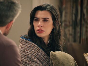 Andr&eacute;s le entrega la carta de nulidad a Mar&iacute;a: &ldquo;El &uacute;nico que vas a seguir siendo infeliz eres t&uacute;&rdquo;