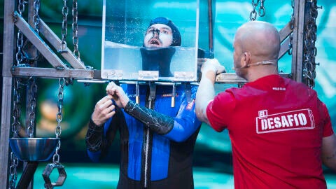 &iexcl;Al l&iacute;mite! Willy B&aacute;rcenas sufre con sus miedos en la Escafandra Mortal