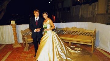 Virginia Troconis y El Cordob&eacute;s el d&iacute;a de su boda