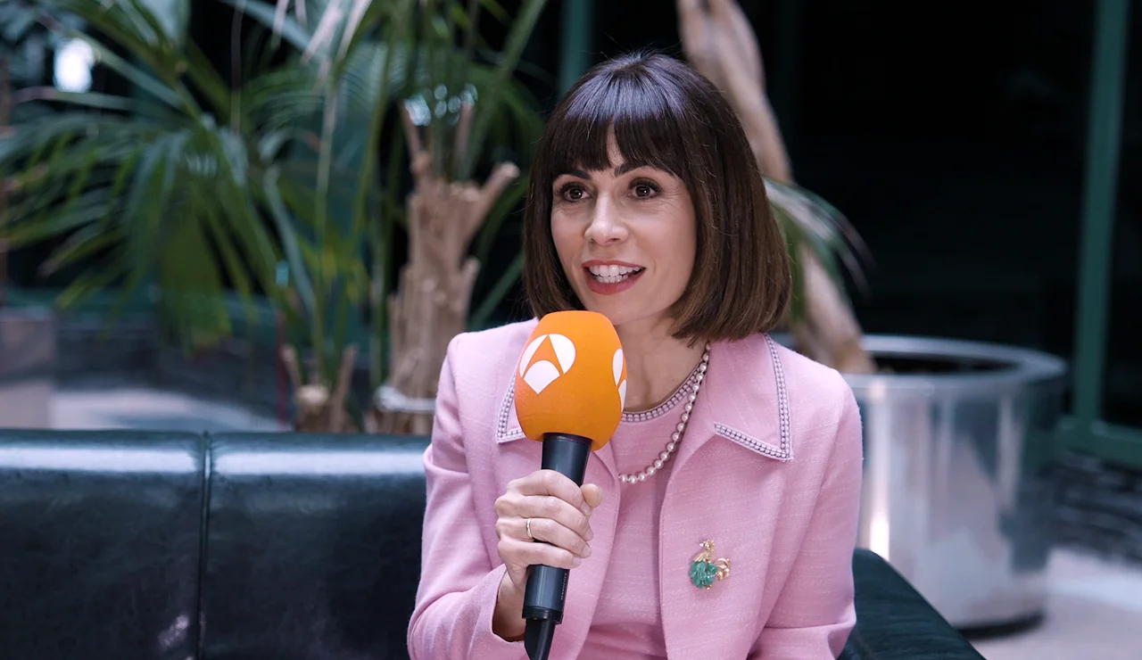 Itziar Atienza nos presenta a Nieves, su personaje en Sueños de libertad: "Su familia va a saltar por lo aires"