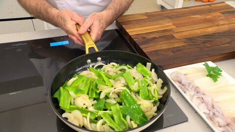 Sazona y cocina las hortalizas 