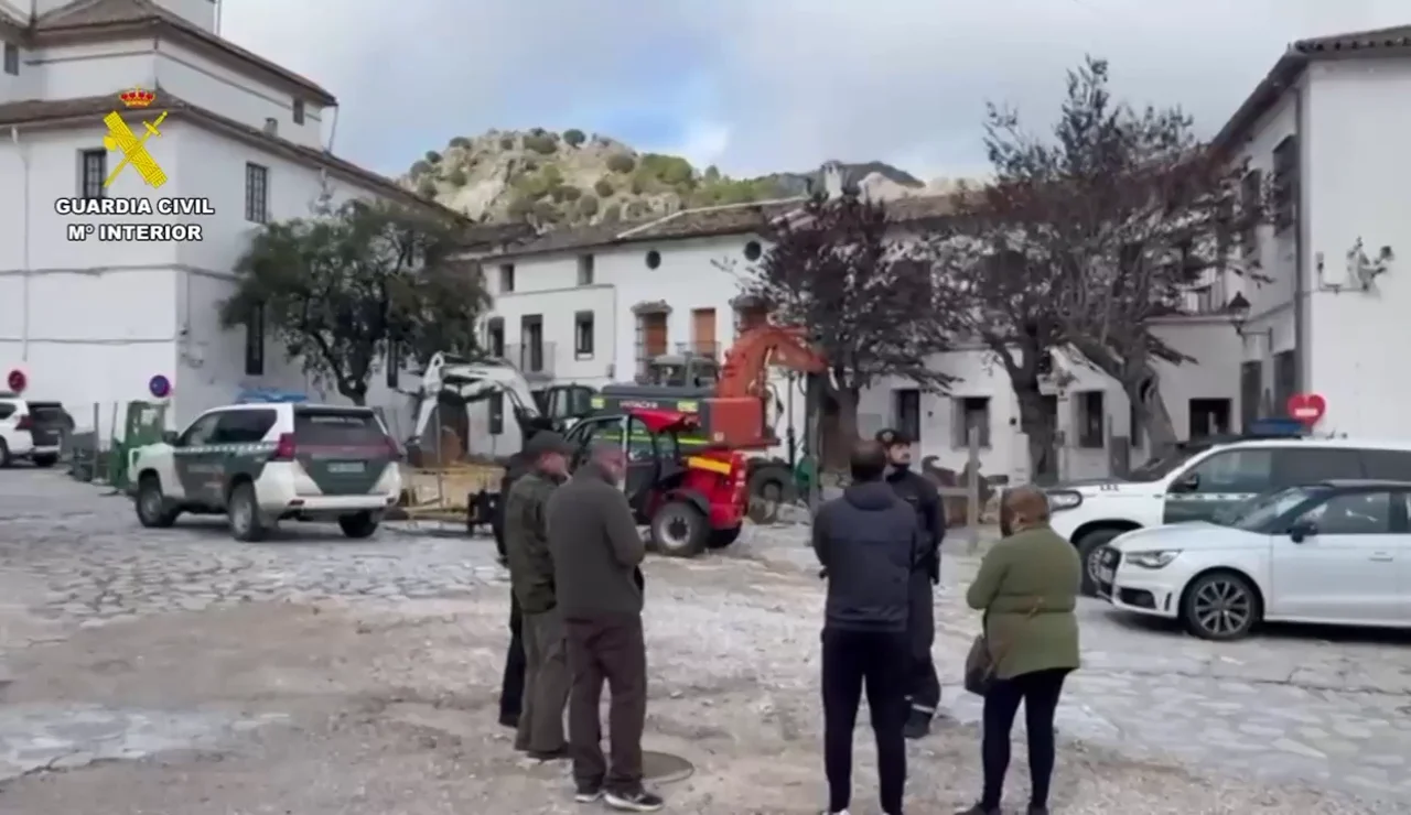 Los vecinos de Grazalema vuelven a sus casas
