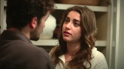 Uras y Seren Uras y Seren