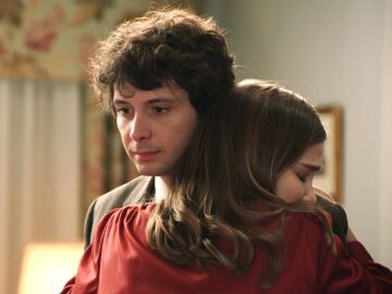 Miguel Salazar descubre un nuevo medicamento que podr&iacute;a salvar la vida de Juanito en una carrera contrarreloj 